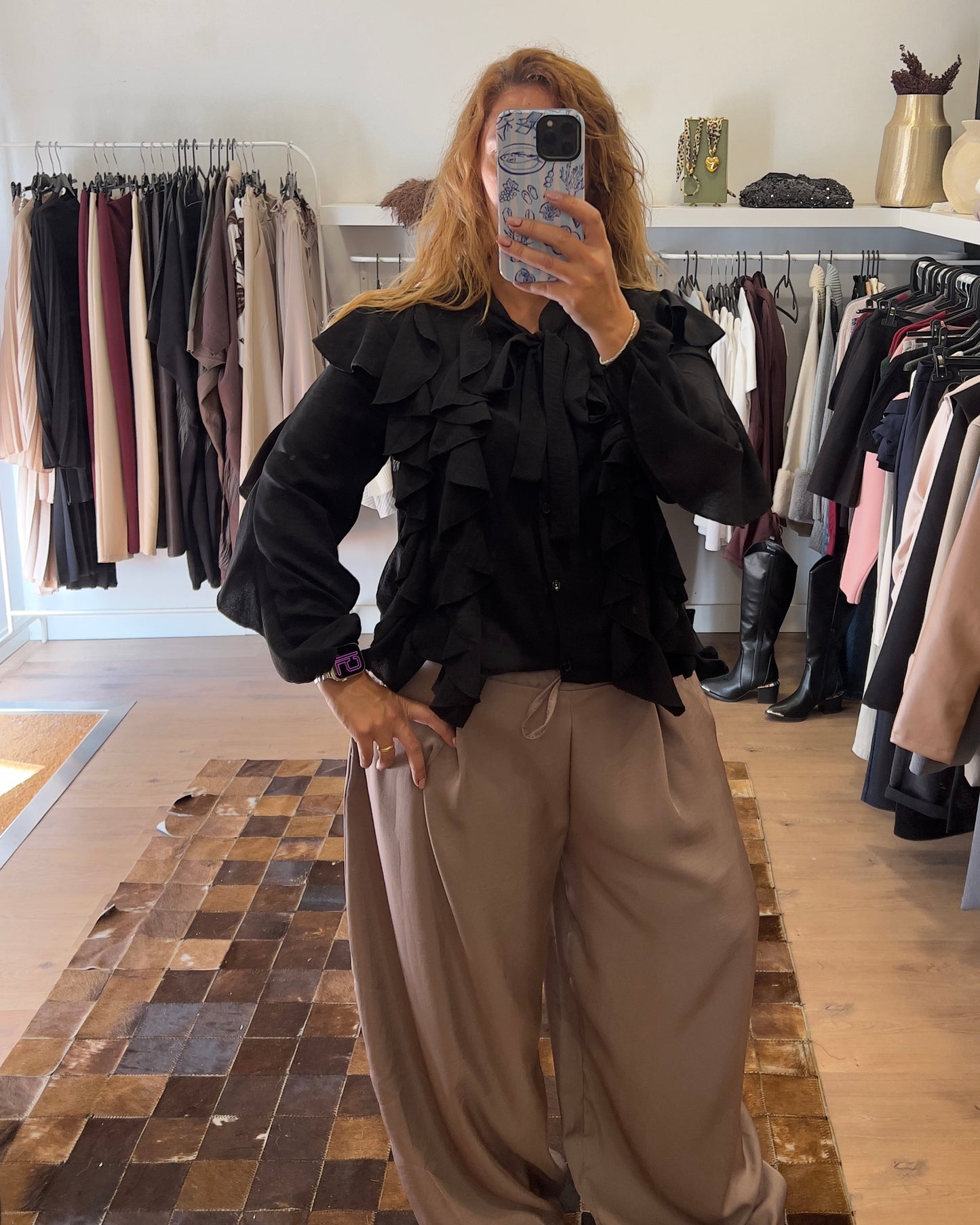 Blusa de folhos