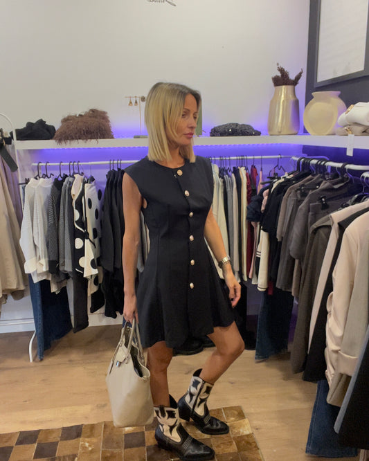 Vestido botão